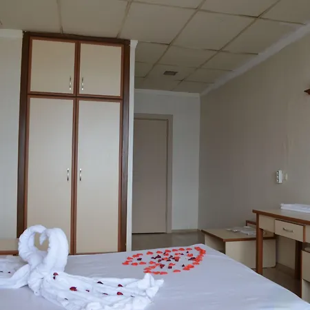 Szálloda Ayvalik Palas Hotel 2*