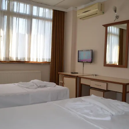 Ayvalik Palas Hotel 2* Ayvalı