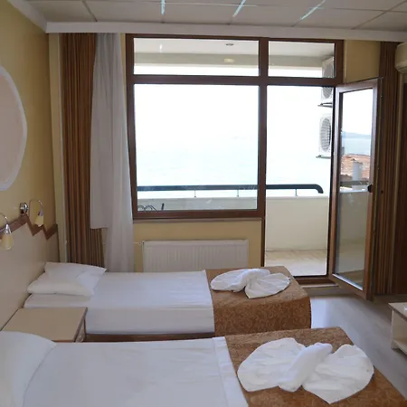 Szálloda Ayvalik Palas Hotel