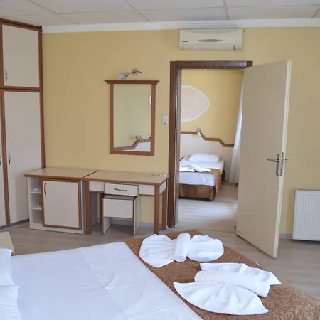 Szálloda Ayvalik Palas Hotel