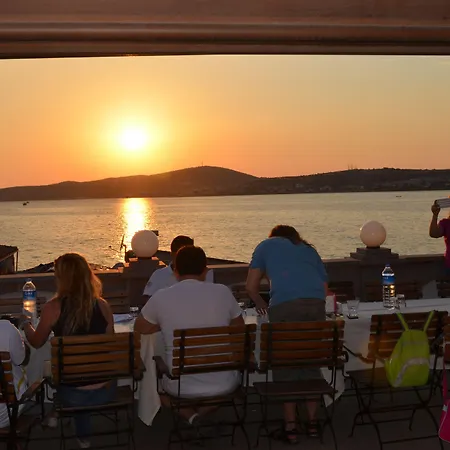 Ayvalik Palas Hotel Ayvalı