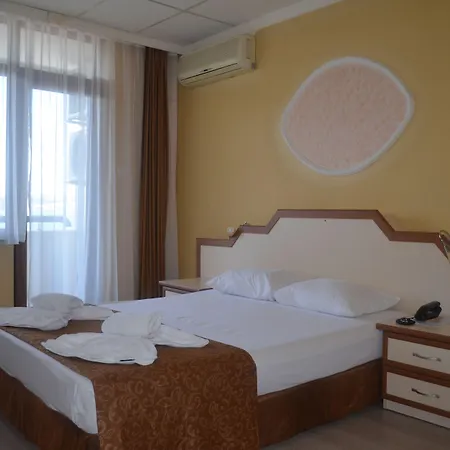 Ayvalik Palas Hotel 2* Ayvalı