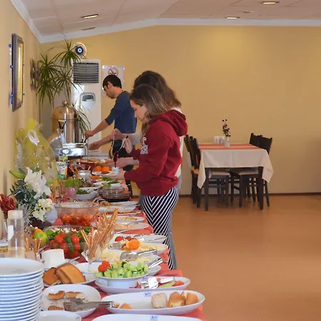Ayvalik Palas Hotel 2* Ayvalı