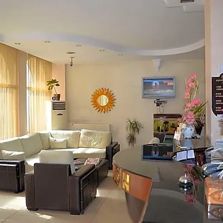 Ayvalik Palas Hotel فندق