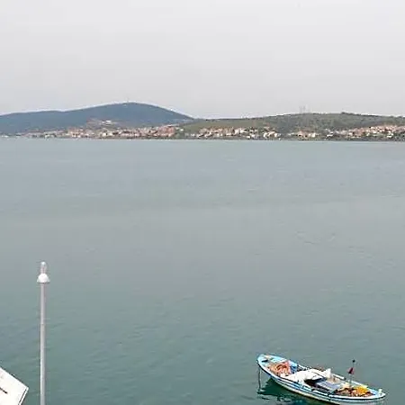호텔 Ayvalik Palas Hotel Ayvalı