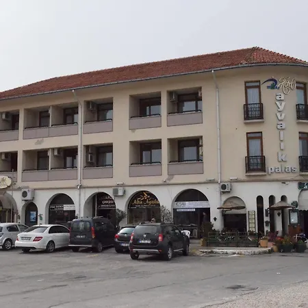 호텔 Ayvalik Palas Hotel 2*