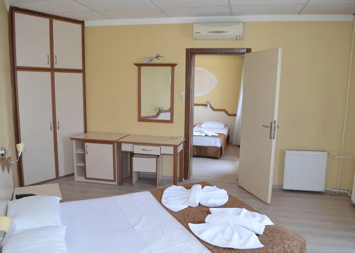 Hotel Ayvalik Palas Hotel