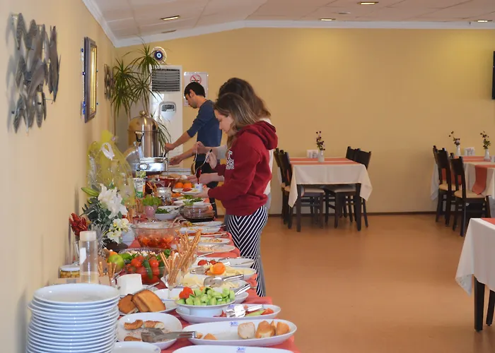 Ayvalik Palas Hotel 2* Ayvalik