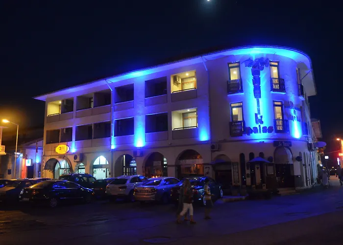 Ayvalik Palas Hotel 2*